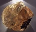 Какие полезные свойства у камня Кальцит?